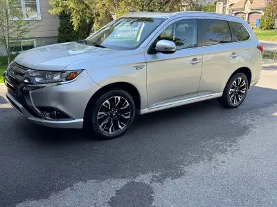 Outlander PHEV SE Batteries de traction neuve juin 2025 changez sous garantie Autonomie réel entre 3...