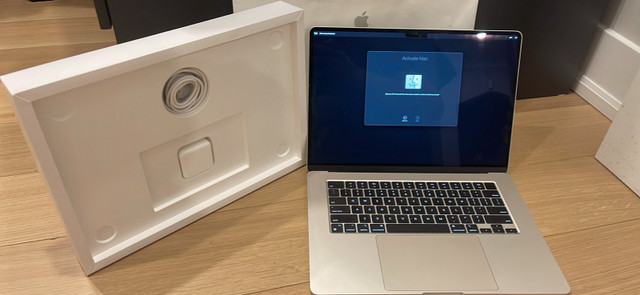 Brand new Mac Book Air 2023 with apple care  in Desktop Computers in Trenton