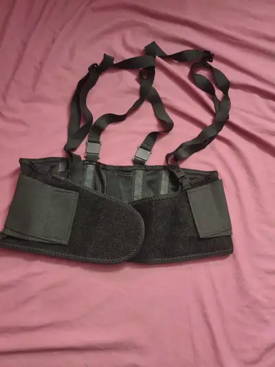 Industrial Back Support Brace with Suspenders - Size Medium Description: Professional back support b...