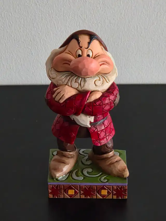 Jim Shore Disney Snow White & The Seven Dwarfs & The Wishing Wel in Arts & Collectibles in Winnipeg - Image 9