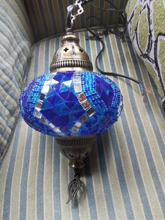 Blue Mosaic Turkish Hanging Lamp in Indoor Lighting & Fans in City of Toronto - Image 4