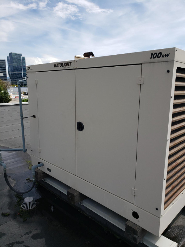 100KW 600 Volt Natural gas Generator 80KW Prime in Other Business & Industrial in Calgary