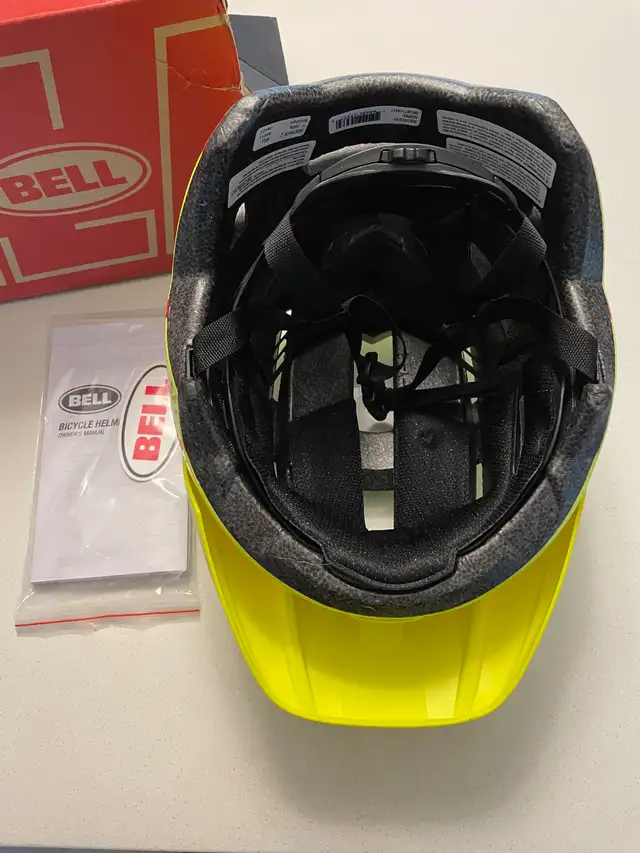 Bell “Sidetrack II” Youth Bicycle Helmet- High Vis- Brand New in Kids in London - Image 5