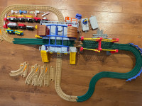 Fisher Price Geo trax Grand Central Station battery train
