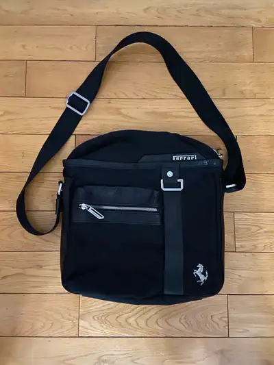 Ferrari 250 GT SWB Berlinetta Leather Laptop Carry Case, View more