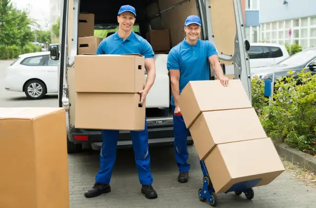 Moving service (affordable rate), TOR - call/text @ 647-490-451262863712395778124