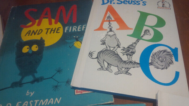 6 Older Dr. Seuss HC Books, See Listing in Arts & Collectibles in Stratford - Image 3