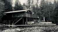 Muskoka Lake Rosseau Cottage-Boathouse for rent-