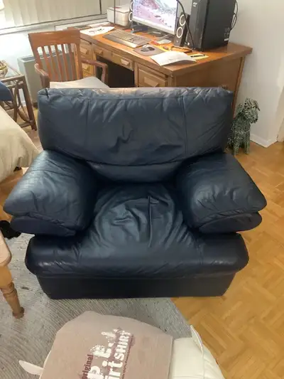 Blue Leather Chair (Real Leather) $125.00 OBO
