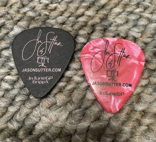 Guitar Picks in Guitars in Barrie - Image 5