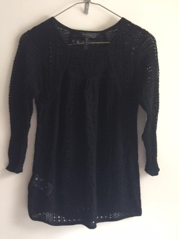 BCBG Maxazria black Crochet long sleeve blouse top  size Small in Women's - Tops & Outerwear in City of Toronto - Image 2