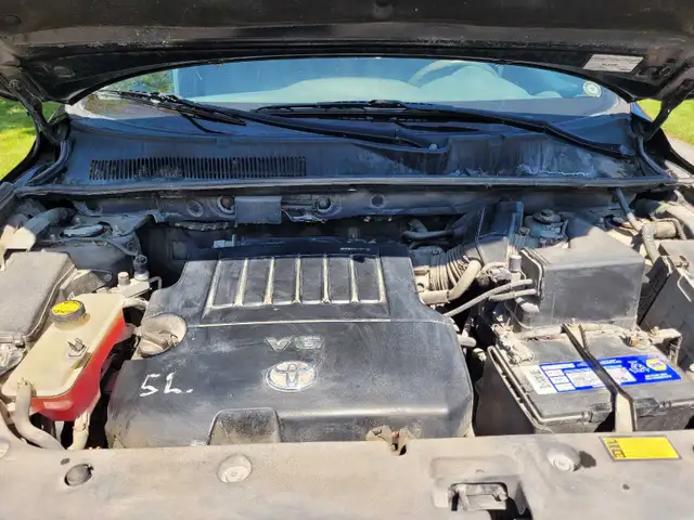 2009 Rav4 sport 538448272535726089