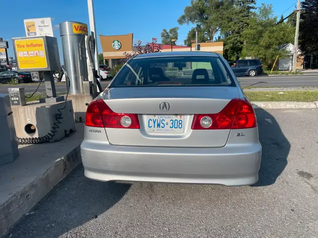 2004 Acura EL in Cars & Trucks in Ottawa - Image 2