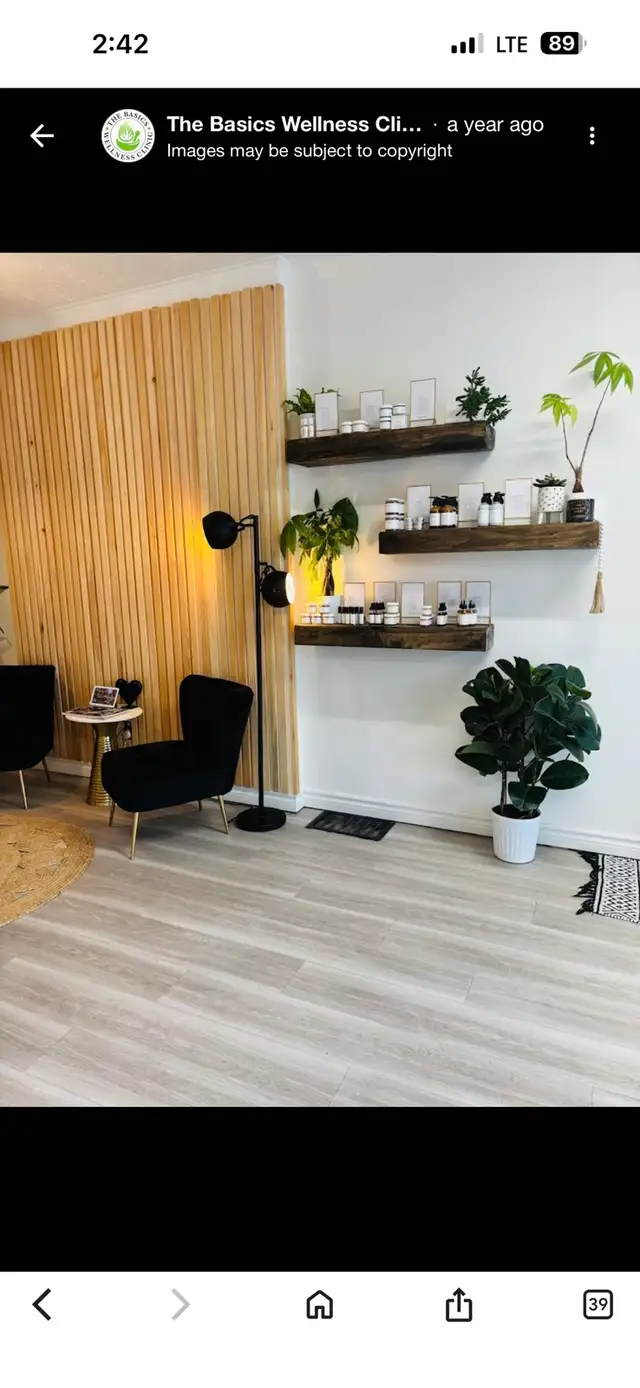 Room for rent in established clinic