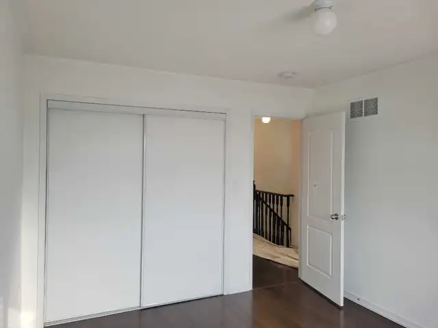 House and Condo Painter596423643990609924