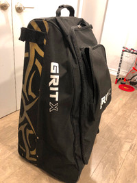 GRIT X Tower Wheeled Hockey Bag 33 inch
