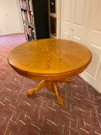 Dinning table with leaf