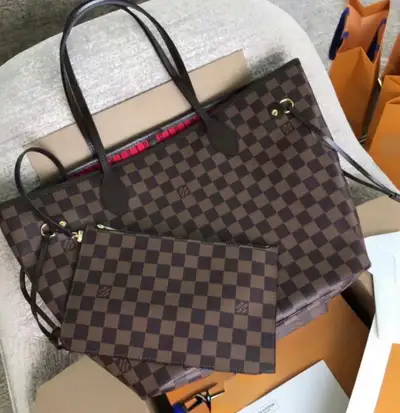 Brand new Louis Vuitton Neverfull MM in the Damier pattern, a stylish and practical tote bag. The ba...