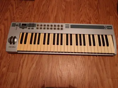 Keyboard 49 key professional usb/midi controller used, View more