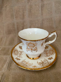 Tasse de thé antique Paragon