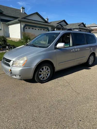 2007 Kia Sedona EX 3.8L V6 Engine One Owner No claims Car fax Available Runs and Drives Excellent Se...