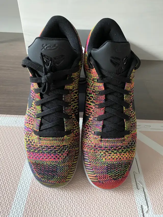 DS Brand New Nike Kobe 9 Flyknit Low Multicolour sz 11 NikeID in Men's Shoes in Markham / York Region - Image 6