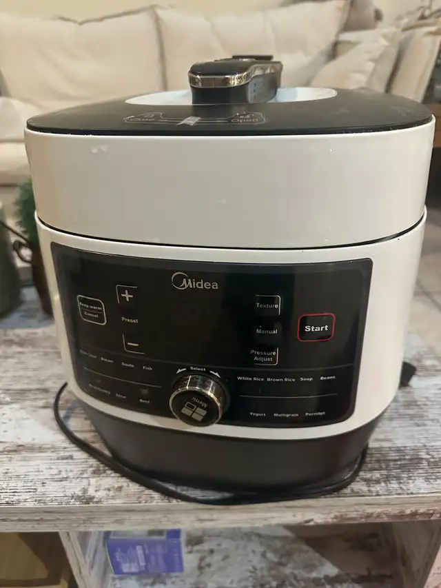 Midea Pressure Cooker