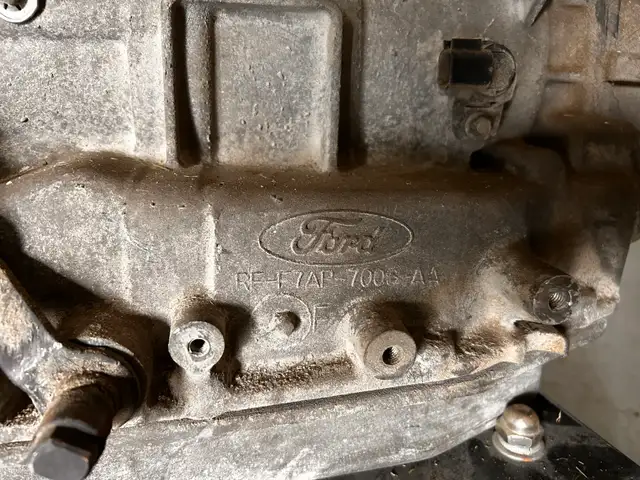 Ford 4R70W Transmission in Transmission & Drivetrain in Calgary - Image 3