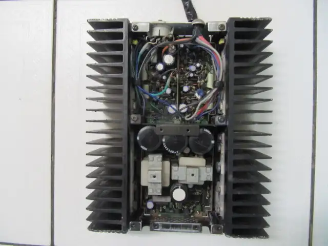 Classic Rare 1st Generation Pioneer GM-120 ComponentCarAmp 1980s in Arts & Collectibles in Mississauga / Peel Region - Image 3