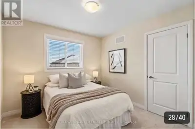 Private Room for Rent – North End Lindsay (Springdale Gardens) This room is situated in a highly des...