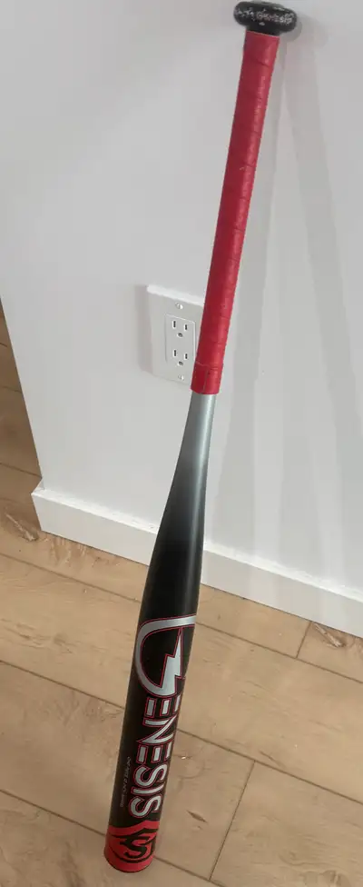 Louisville Genesis Softball Bat., View more