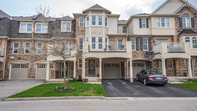 2 bedroom +3 bathroom rental Townhouse in Milton in Long Term Rentals in Oakville / Halton Region