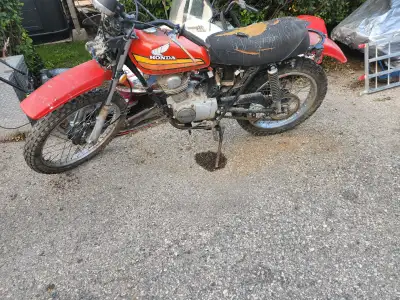 1979 honda 125 xl missing side covers for air box and battery runs tires good tanks clean seat needs...