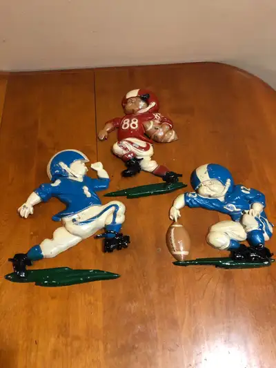 Football players metal wall hanging decor kids room 1970s