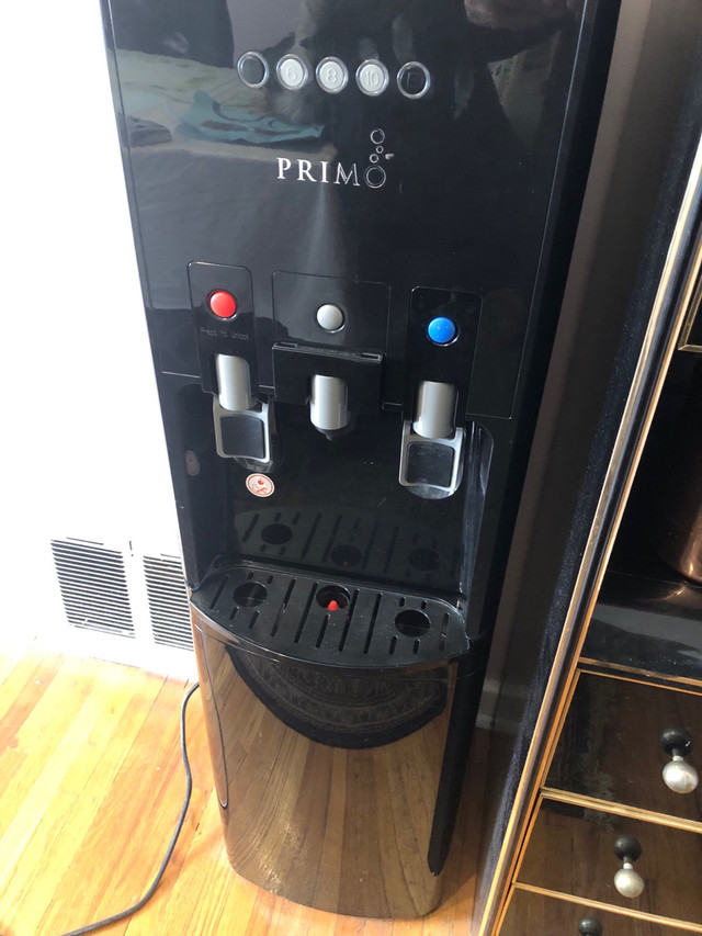 Primo hTrio Bottom-Load Water Dispenser & Coffee Pod Brewer in Coffee Makers in Windsor Region