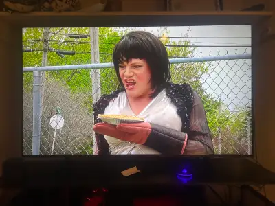 Samsung crystal uhd 50inch tv no remote, View more