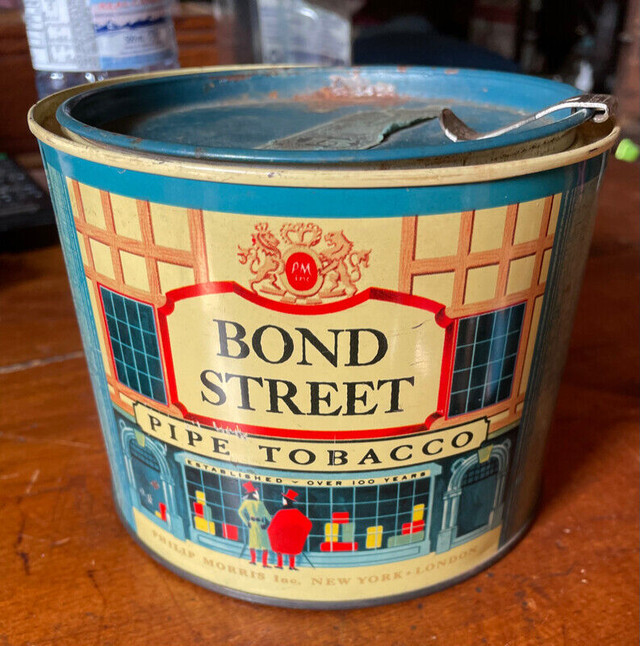 Vintage  Philip Morris Bond Street Pipe Tobacco Tin w Lid in Arts & Collectibles in Mississauga / Peel Region - Image 3