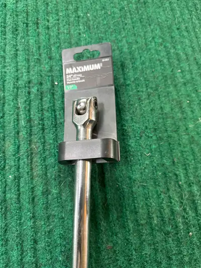 Maximum 24-inch 1/2-inch Drive Flex-Handle Breaker Bar, View more