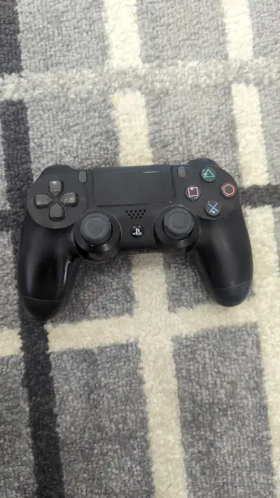 Sony PlayStation 4 PS4 DualShock 4 Wireless Controller Black, View more