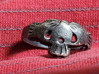 *PDGSterling Silver Vintage Gothic Skull Ring 2.8 Grams Size 8.5