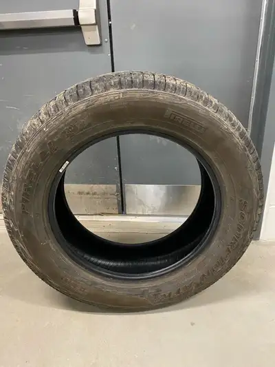 Asking $900 O.B.O Pirelli scorpion ATR tires 275/60R20 115T M+S