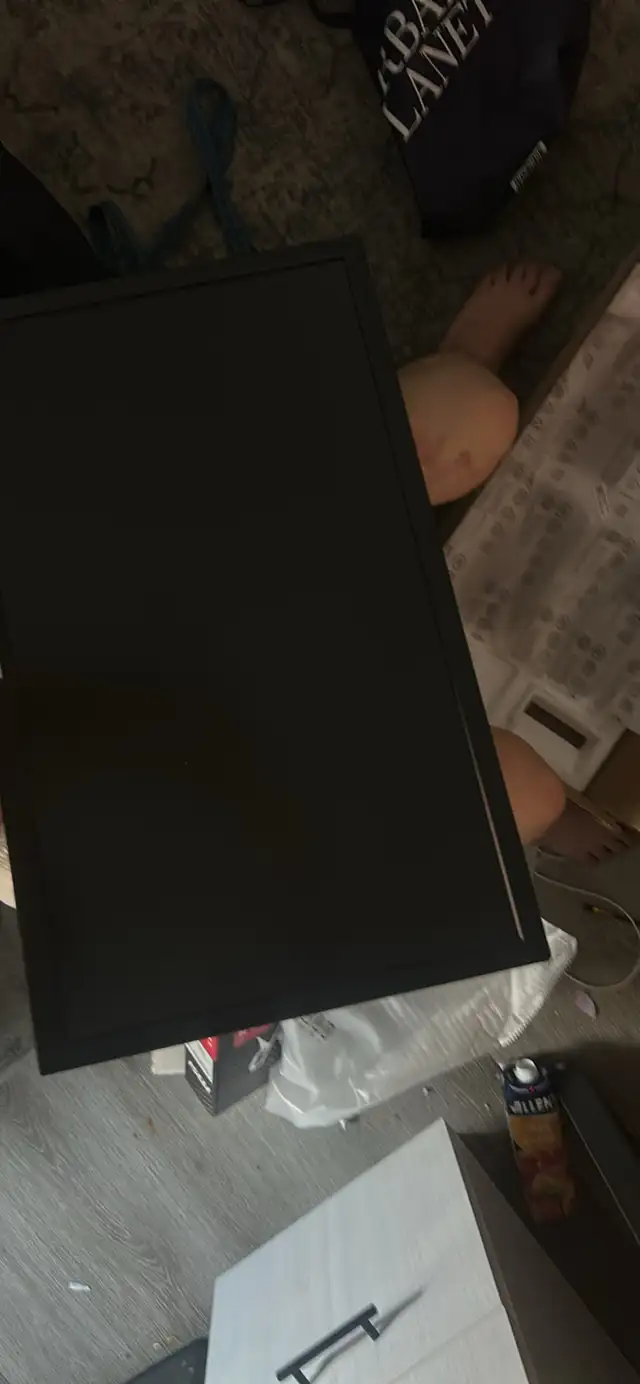 desktop monitor  in Desktop Computers in Ottawa - Image 4