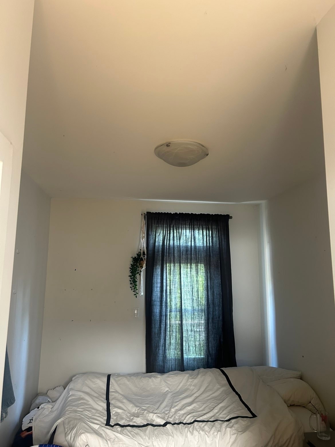 Room for Rent August (Sublet) Furnished Room with Balcony on — photo 3
