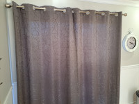3Panneaux de rideaux neufs opaques à oeillets.Porte patio/fenêtr