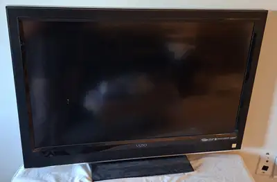 Visio 40" TV - 3 HDMI ports *REDUCED*, View more