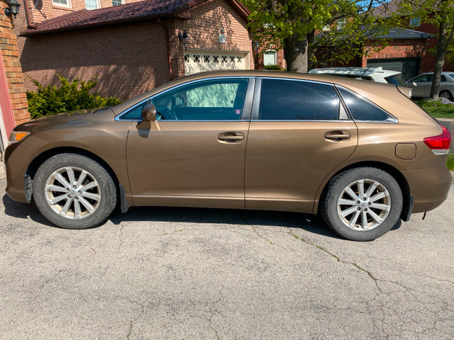 Toyota Venza 4 Cyl, Auto, AWD , AC Low Kms only 132 K in Cars & Trucks in Mississauga / Peel Region - Image 2