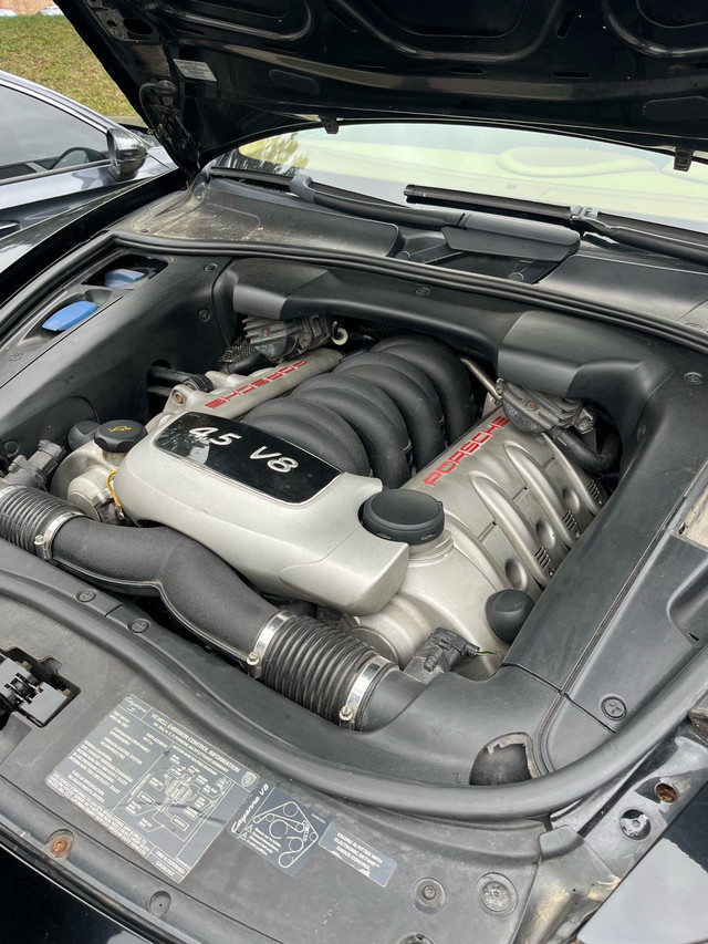 Porsche Cayenne sport in Cars & Trucks in Sarnia - Image 4