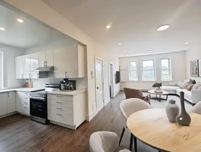 **1 FREE MONTH** Condo style 3 bed 2 bath/Pet Friendly