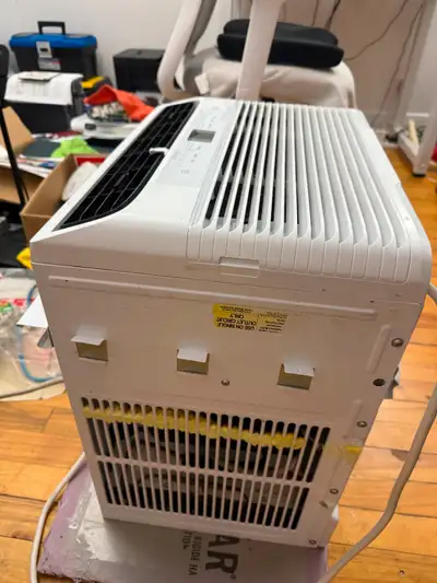 Climatiseur 12.000 BTU, avec télécommande., View more