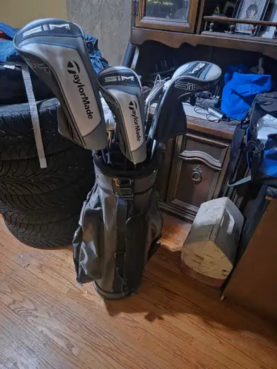 Taylormade golf clubs with bag, View more